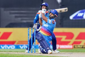 Ponting wants Rishabh Pant to accompany Delhi Capitals during IPL