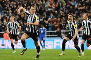 Newcastle United 2-0 Leicester City: Burn and Joelinton send Magpies into EFL Cup semi-finals