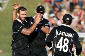 India vs New Zealand: Doug Bracewell replaces injured Matt Henry in Black Caps ODI squad