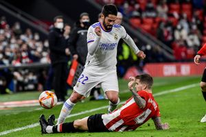 Three free agents Premier League clubs could consider this January