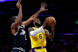 LeBron scores 46 as Clippers continue domination over Lakers, Jokic records 15th triple-double