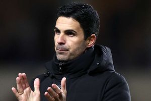 Arteta admits Arsenal need to control their emotions in north London derby