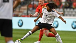 Arsenal midfielder Mohamed Elneny set to miss months with Knee Injury