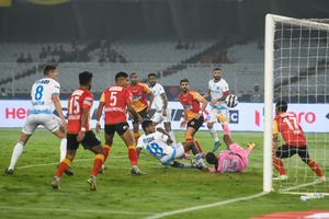 ISL 2022-23: Resilient Jamshedpur FC end ten-game winless streak to dent East Bengal FC's playoff challenge