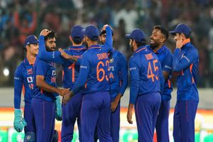 India vs New Zealand, 2nd ODI Toss Report: India won the toss and decide to Bowl first