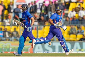Rohit Sharma reaches another milestone as partnership with Shubman Gill crosses Century mark in Indore