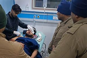 Rishabh Pant undergoes successful knee surgery in Mumbai, to stay out of action for an year