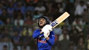 Ruturaj Gaikwad Birthday: Relive the Moment when He hit 7 Sixes in an Over