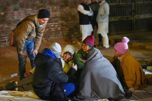 Protesting wrestlers spend the night at a temple in Old Delhi