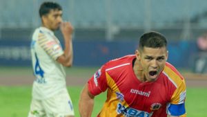 ISL 2022-23: Cleiton Silva special stuns Kerala Blasters FC as East Bengal FC seal clinical win