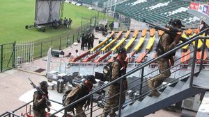 PSL 2023: Robbers steal CCTV cameras, fibre cables, generator batteries from Gaddafi Stadium
