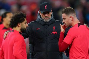 Klopp calls on fans to back Liverpool team 'with all we have' before transfer window