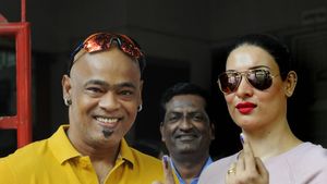 Vinod Kambli in Trouble as Wife Andrea Hewitt Launches an FIR against him for Assault