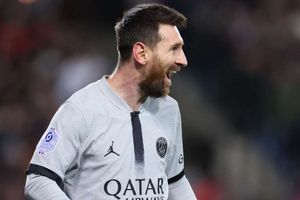 Montpellier 1-3 Paris Saint-Germain: Messi among goals as champions win despite Mbappe injury