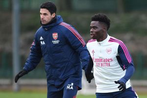 Arteta: Saka must protect himself but stay within rules