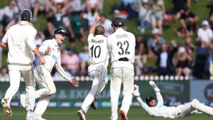 NZ vs ENG: Labuschagne, Vaughan react as New Zealand beat England by one run after following-on