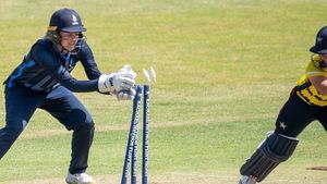 Sarah Taylor profile: GOAT wicketkeeper status, viral chat with Ravindra Jadeja, coach of men's teams and more