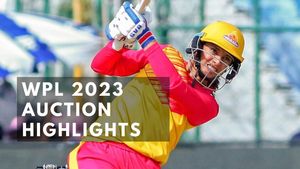 WPL Auction 2023 Highlights: Smrit Mandhana sold to RCB for Rs 3.40 Cr; Gardner, Sciver create history