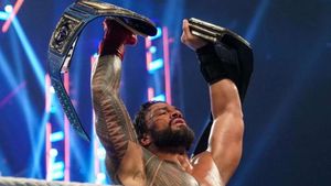 Roman Reigns makes bold statement after completing 900 days as undisputed WWE champion