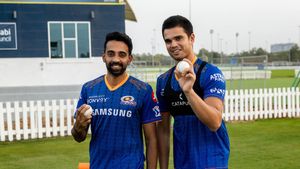 IPL 2023: Mumbai Indians coach Mark Boucher hints at likely IPL debut for Arjun Tendulkar