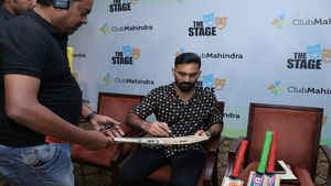 MS Dhoni or Virat Kohli? Dinesh Karthik picks his favourite captain, settles Thala vs Thalapathy debate
