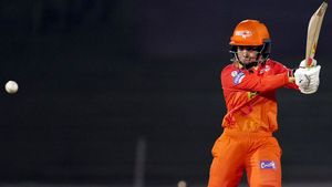 WPL 2023: Gujarat Giants beat RCB to post maiden win; Harleen Deol, Sophia Dunkley star