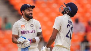 IND vs AUS: Virat Kohli scores 186 as India take 91-run lead but high-scoring 4th Test heading towards draw