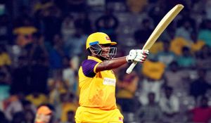 MSD07: Kiran Navgire shows amazing tribute to Dhoni during WPL match - Watch
