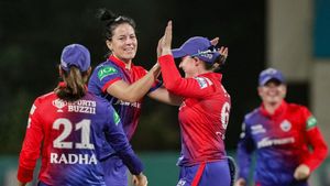 WPL: Delhi Capitals beat Mumbai Indians to take top on points table; Marizanne Kapp stars with ball