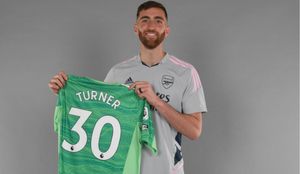 'It is a..' : Arsenal keeper Matt Turner reveals baby gender in stadium after win over El Salvador - Watch
