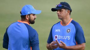 Rahul Dravid slammed by Salman Butt for 'frequent' talk on combinations: 'Pehle series toh jeeto!'