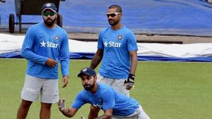 Shikhar Dhawan mentions Virat Kohli and Rohit Sharma while talking about ego clash in Indian cricket team
