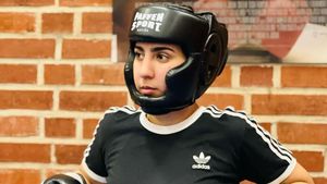 Women's World Boxing Championships: 'Fighting for all Afghani girls back home,' says boxer Sadia Bromand
