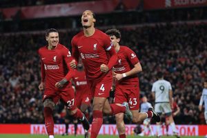 Liverpool 2-0 Wolves: Van Dijk and Salah give Reds much-needed win in race for top four