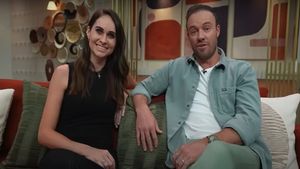 'I cry', RCB Legend AB de Villiers admits crying while wife spills the marraige beans