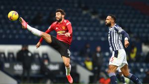 People doubting Bruno Fernandes is 'crazy', says Man United boss Ten Hag after Villa win