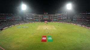 DC vs MI Weather Report, IPL 2023: Arun Jaitley Stadium, New Delhi Rain Prediction, Dew Point On Tuesday