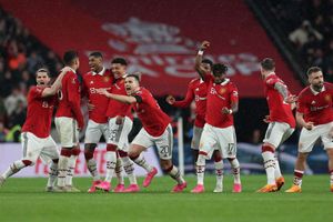 Brighton 0-0 Manchester United (aet, 6-7 pens): Sorry March penalty tees up first ever Manchester derby FA Cup final