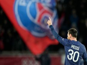 Three players who could replace Lionel Messi at PSG