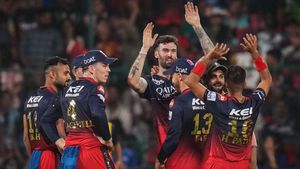 IPL 2023: Blow for RCB As Coach Sanjay Bangar Confirms Reece Topley Will Miss Remainder Of Season