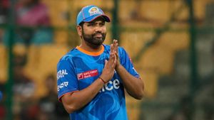 IPL 2023: Only Miracle Can Help Mumbai Qualify For Playoffs, Rohit Sharma Should Take a Break: Sunil Gavaskar