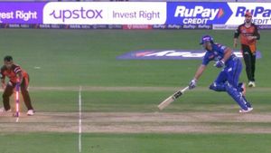 IPL 2023: 'Blatant Fixing' - Fans question umpiring standards during SRH vs MI match in Hyderabad