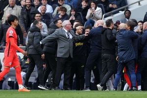 Premier League: Tottenham and Brighton fined £100,000 each for touchline clash