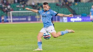 Alberto Noguera Interview: Mumbai City midfielder speaks on ISL, Atletico and Champions League Hopes