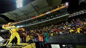 IPL 2023: Twitter erupts as MS Dhoni goes berserk with bat in CSK's win over DC