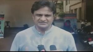 Ex-India bowler Javagal Srinath casts vote in Mysuru in Karnataka Election 2023 - Watch
