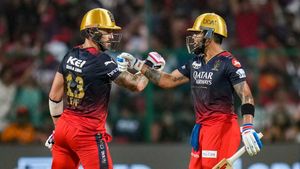 Most Runs As Opening Pair In IPL: Virat Kohli and Faf Du Plessis Enter Top 10, Dominate Single Edition List