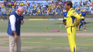 IPL 2023: 'Aaram se, Aaram se' - Danny Morrison at his hilarious best with MS Dhoni at toss during DC vs CSK