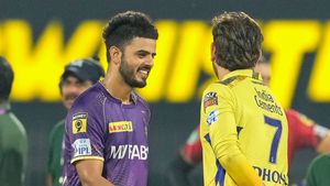 Who Won Yesterday IPL Match RR vs RCB and CSK vs KKR; Yesterday TATA IPL Match Score On May 14
