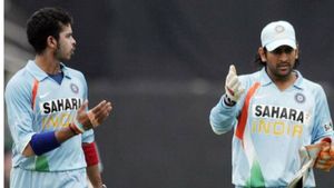 Sreesanth recalls first meeting with MS Dhoni during a Duleep Trophy match - 'He was sitting in a quiet place'